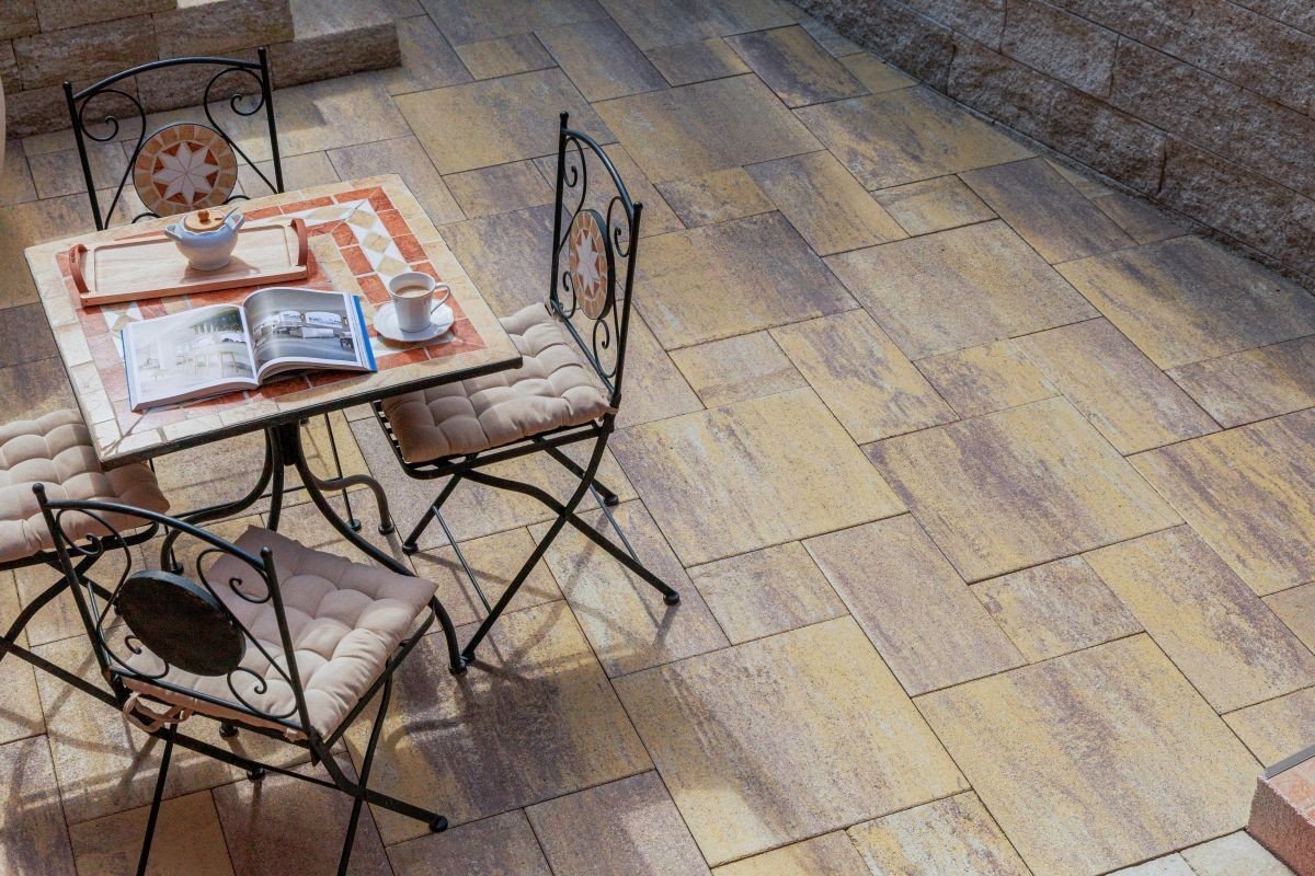 Pavaj Elis Pavaje, Baroc D12, nerida / soldado